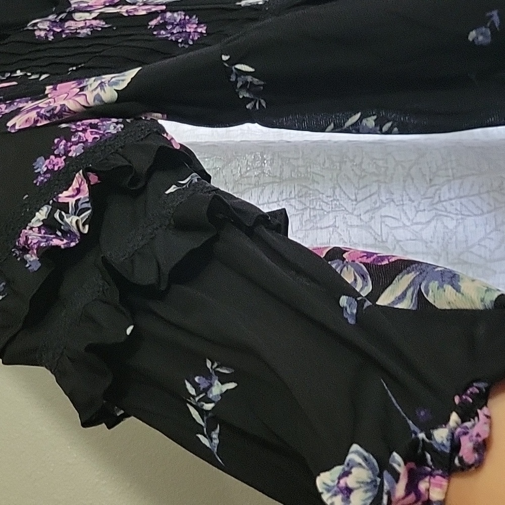 Style& Co blouse - Picture 2 of 5